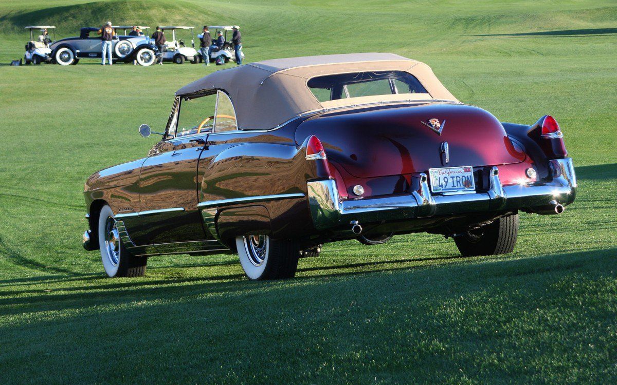 13-Cadillac-Series-62-Convertible-1949-rear-1700-default-large.jpg