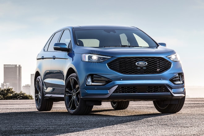 2019-Ford-Edge-ST-front-three-quarter-1.jpg