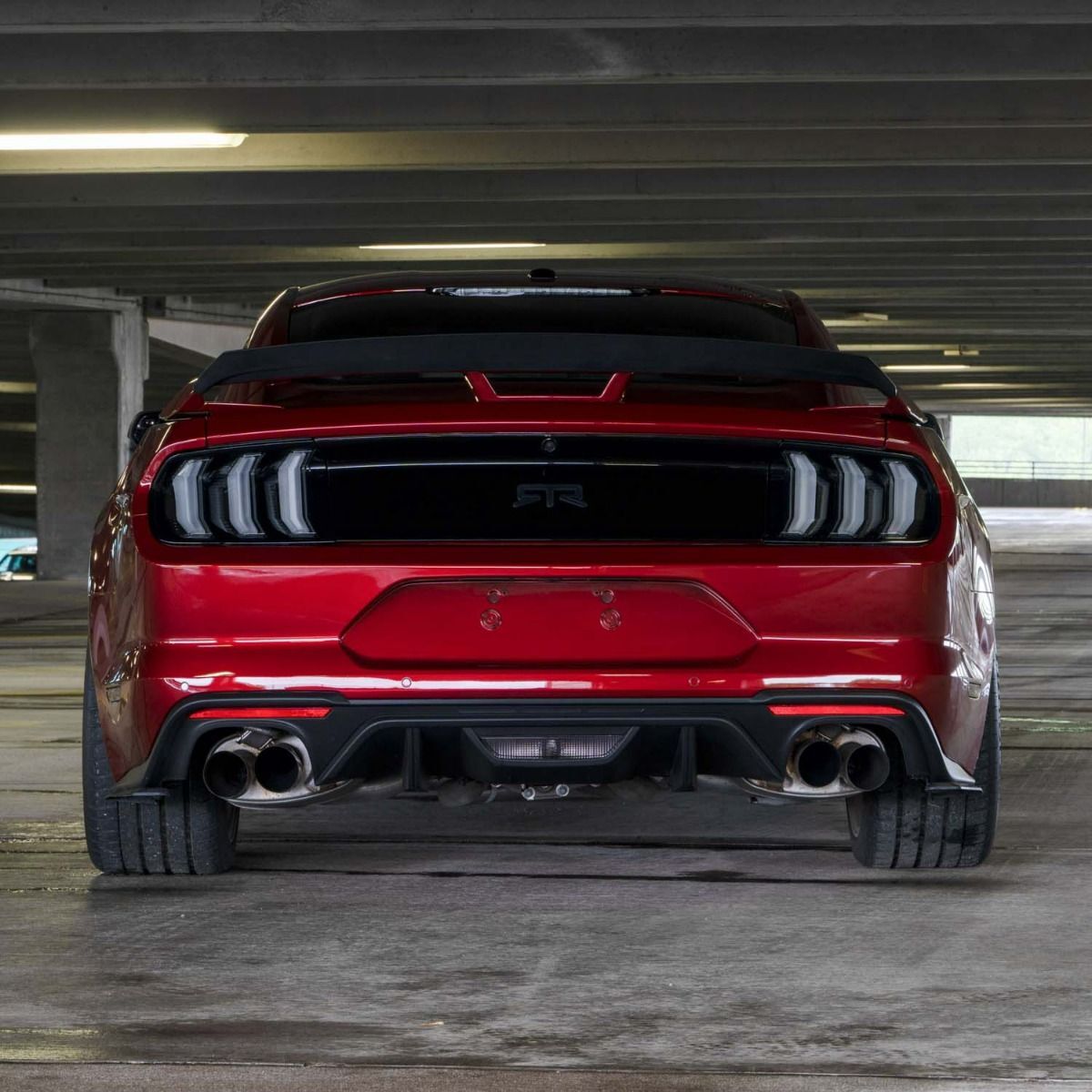 2019_ford_mustang_form_taillight_creative_straight_off-1.jpg