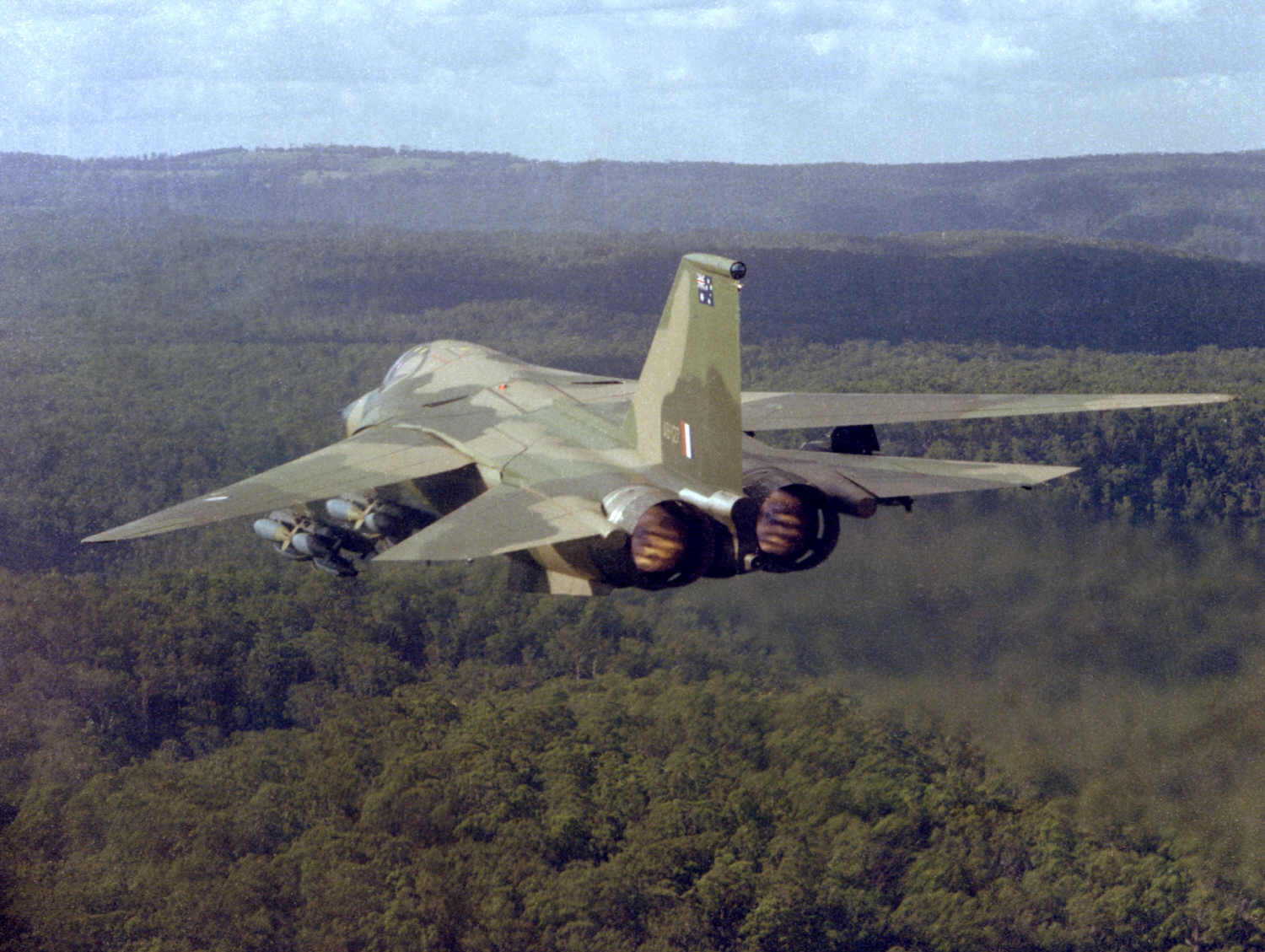 %20RAAF-F-111-10.jpg