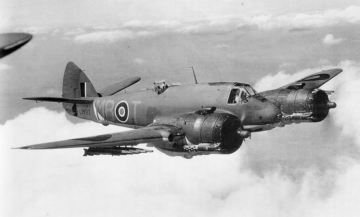 Beaufighter-MkX-RAF-236Sqn-MBT-LZ293-Coastal-Command-England-IWM-CH18538.jpg