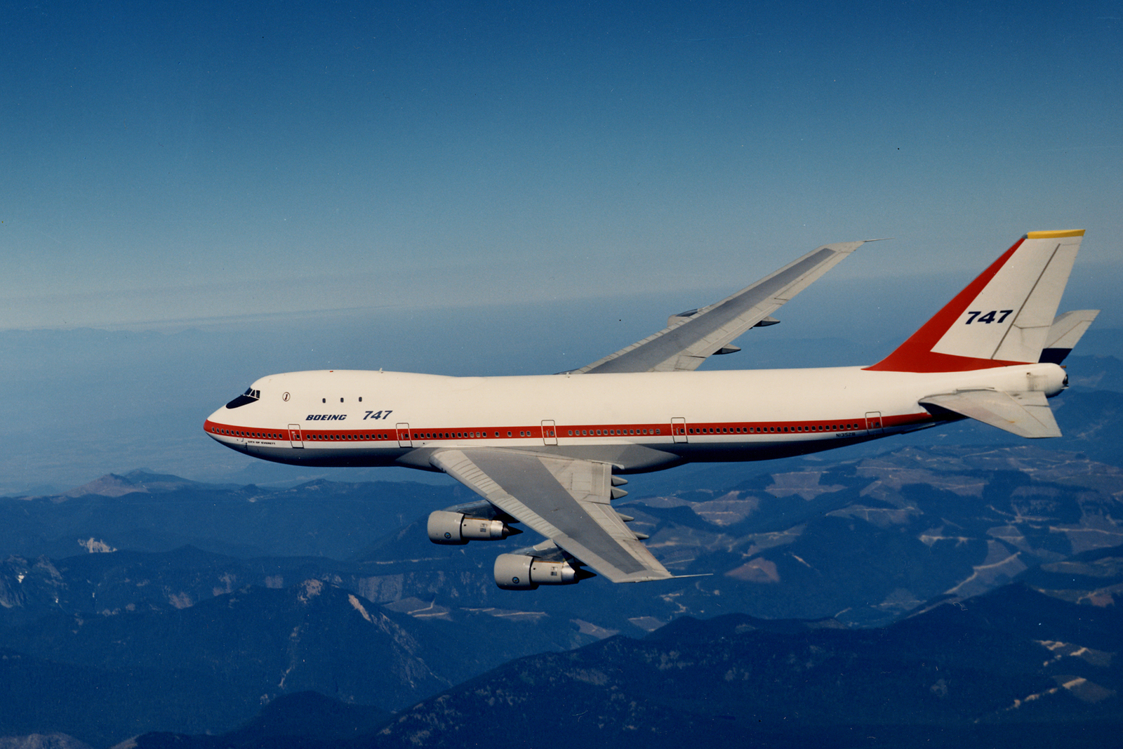 boeing-747-121_p2b.jpg