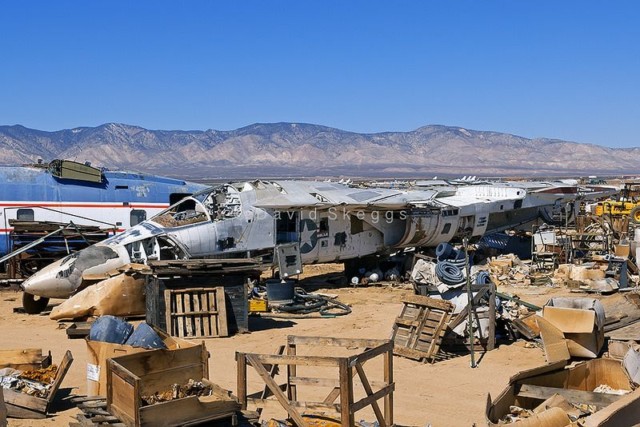F-111B-152714-Hulk-Mojave-Airport-640x427.jpg