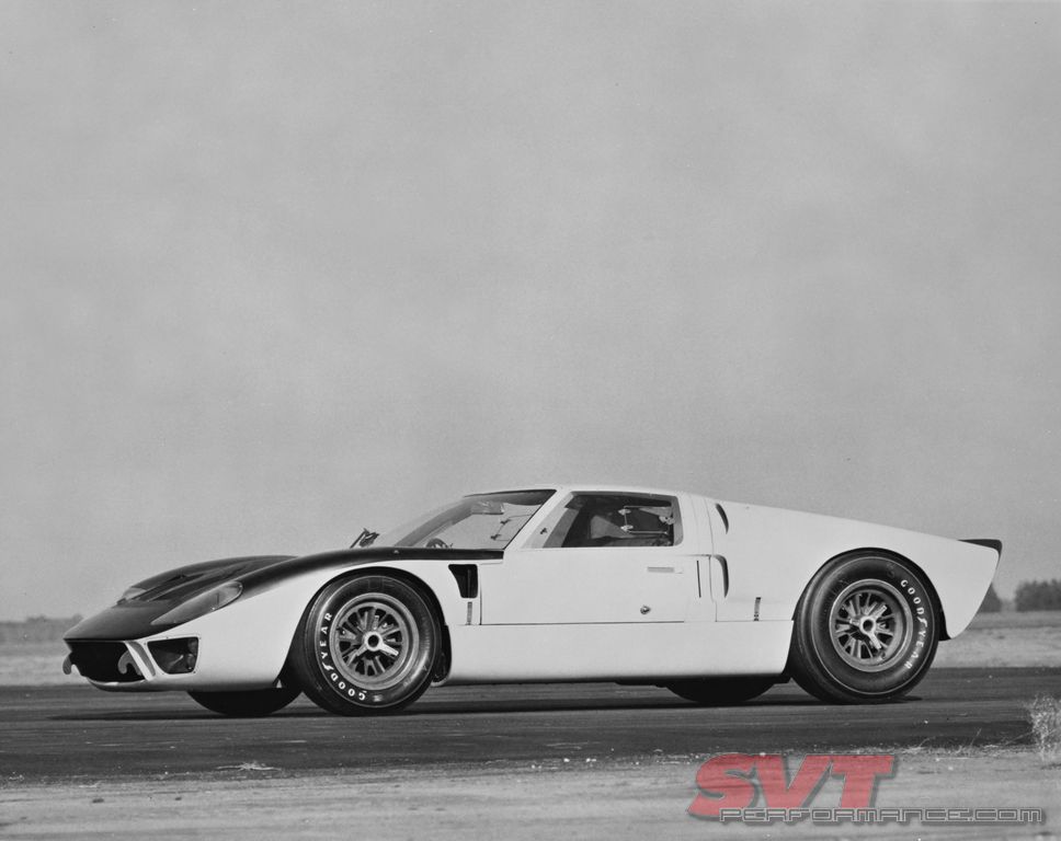 GT40_Le_Mans_011.jpg