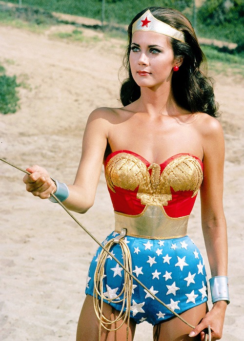 Lynda-Carter-as-Wonder-Woman-1970s.jpg