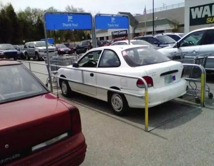 parking-space-Walmart.jpg