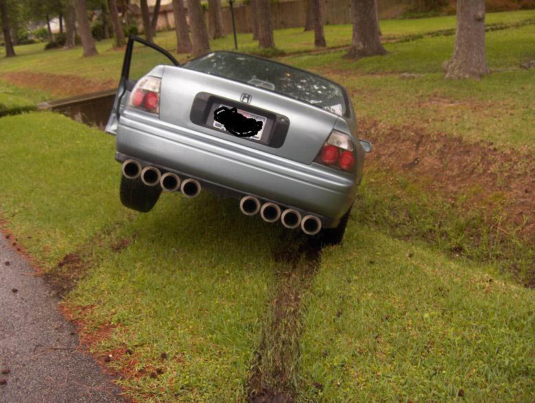 Ricer in Ditch2 Cannons.jpg