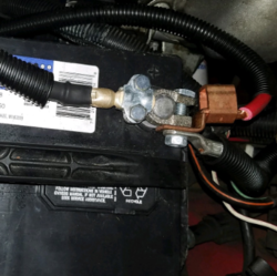 batt connector.PNG