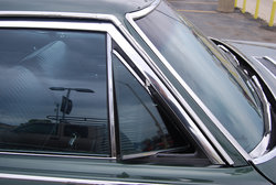Oldsmobile-Vent-Windows.jpg